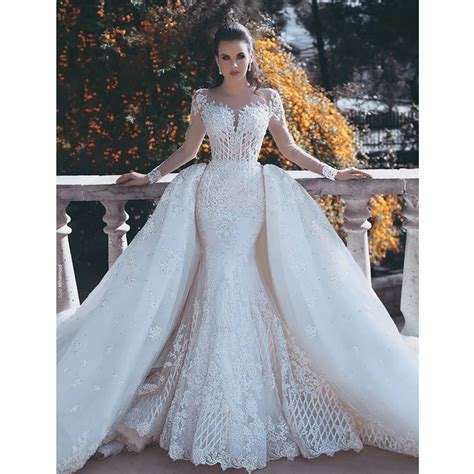Sexy Mermaid Long Sleeves Wedding Gowns Sheer Neck Appliques Tulle