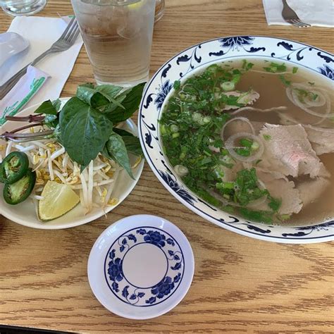 One of our favorite thai restaurants in the spokane area for many years. Three Sisters Vietnamese and Chinese Cuisine, Spokane ...