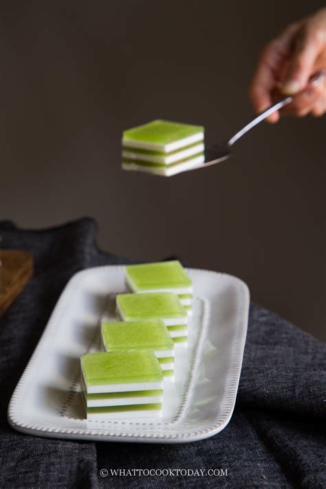 Coconut Pandan Agar Agar Layered Jelly Cake Agar Agar Santan Lapis