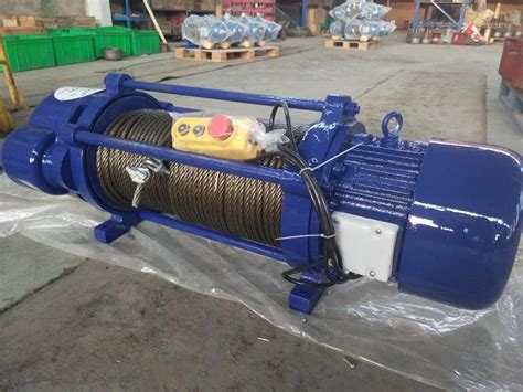 1 And 3 Phase Electric Winches For Workshop Capacity 1 Ton At Rs