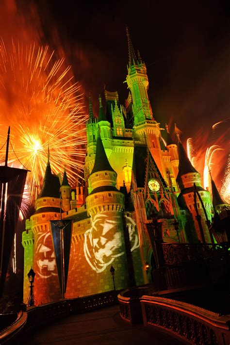 Haunting And Magical Halloween At Walt Disney World Huffpost