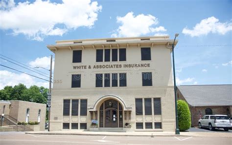 White And Associates Insurance Dyersburg Tennessee Editorial Photo Image Of Insurance