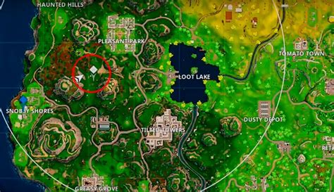 Fortnite Battle Royale Follow The Treasure Map Found In Snobby Shores