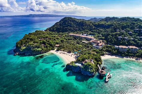 Best Beachfront Hotels To Stay In Boracay Philippines Go Around