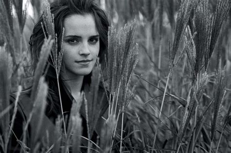 The Latest B W Emma Watson Photoshoot For Vogue 17 Pictures The