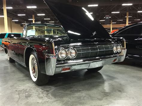 Barrett Jackson Lincoln convertible | Lincoln convertible, Barrett