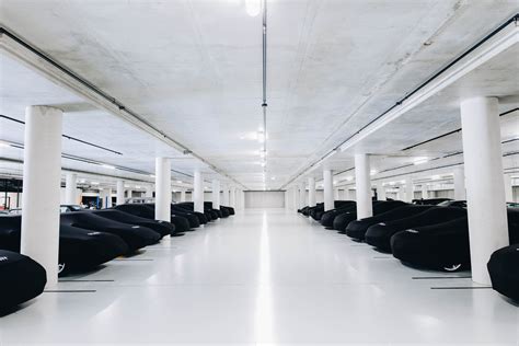 STASH Premium Automotive Storage STASH - Sydney's largest purpose built
