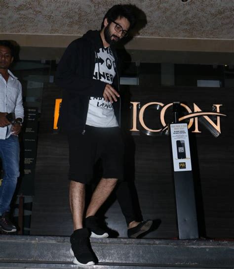 in pics doting hubby shahid kapoor takes his pregnant wife mira rajput out for a movie date as