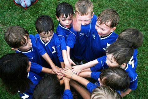 How To Foster Collaboration And Team Spirit Kqed