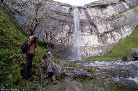 Malham Cove Waterfall Brought Back To Life After 200 Years Amusing Planet