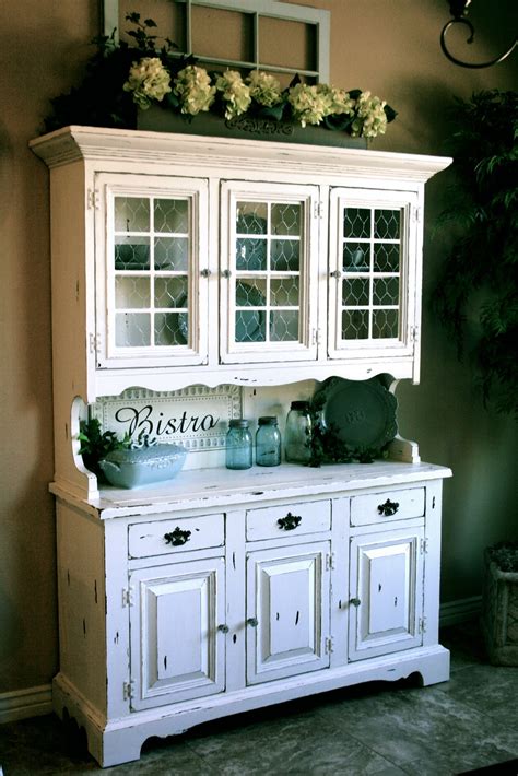 How To Decorate The Top Of A China Cabinet Dream House