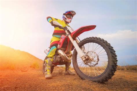 The syx moto kids mini dirt bike is one of the best ones when it comes to beginner's gas bikes. The Giant Guide to the Best Dirt Bikes for Beginners ...