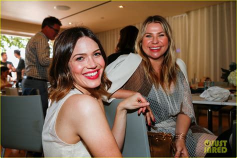 Minka Kelly Mandy Moore Are Two Super Chic BFFs Photo