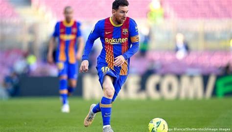 Lionel Messi To Leave Fc Barcelona Says Club Times Of Oman Times