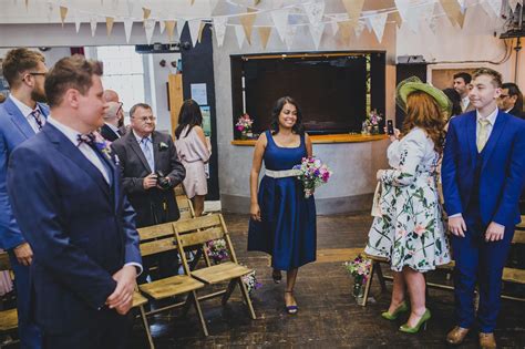South Wales And South West England Wedding Photographer Larissa Joice