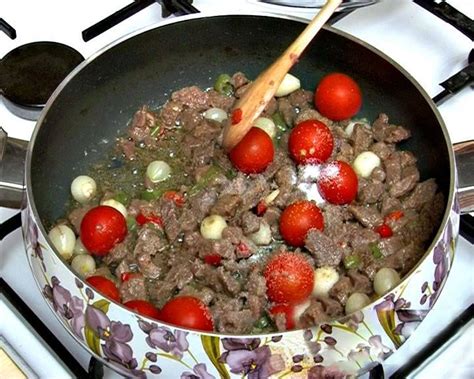 Renk alana kadar kavurma işlemini. Çoban Kavurma, Çoban Kavurma Tarifi, Çoban Kavurma Nasıl ...