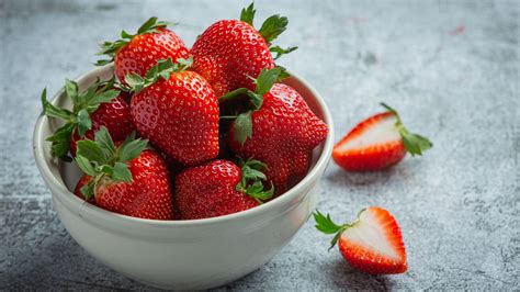 Strawberry 5 Health Benefits Of The Red Berry Fruit