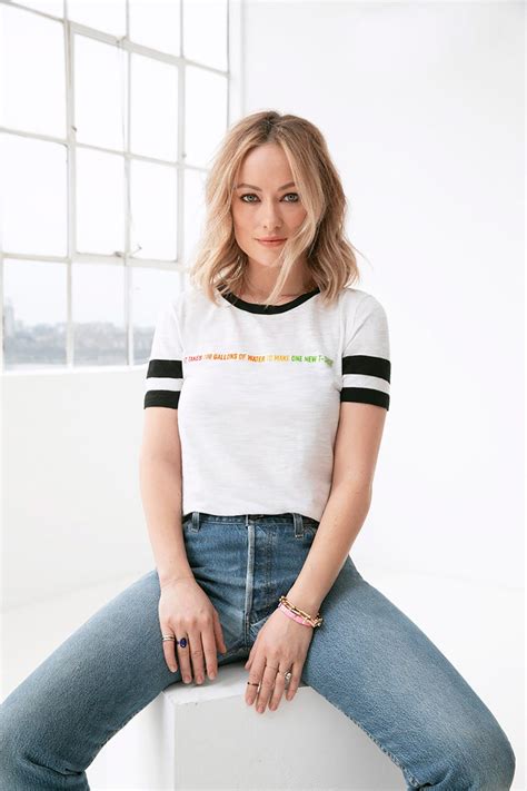 Olivia Wilde Gets Candid About Secondhand Shopping And Americans