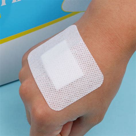 China Surgical Adhesive Non Woven Wound Care Dressing Patch China