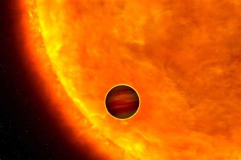 One Year On This Giant Blistering Hot Planet Is Just 16 Hours Long