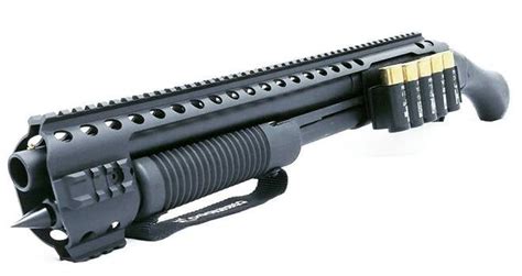 Black Aces Tactical Quad Rail And Side Shell Holder For Mossberg