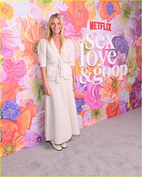 Gwyneth Paltrow Ts Star Studded Crowd With Goop Vibrators At