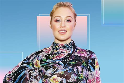 Iskra Lawrence Detailed Her Pregnancy To Make A Critical Point About