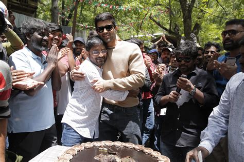Ba Rajus Team On Twitter Thedeverakonda Birthday Celebrations From The Sets Of Vd11 Today