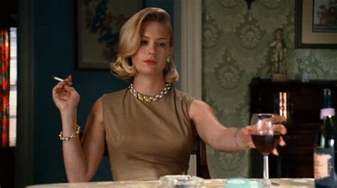Betty Mad Men S Find And Share On Giphy