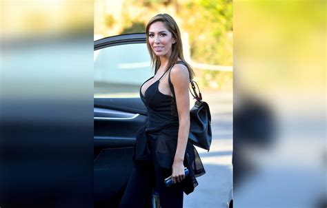 a whole new farrah abraham debuts a new look and is unrecognizable