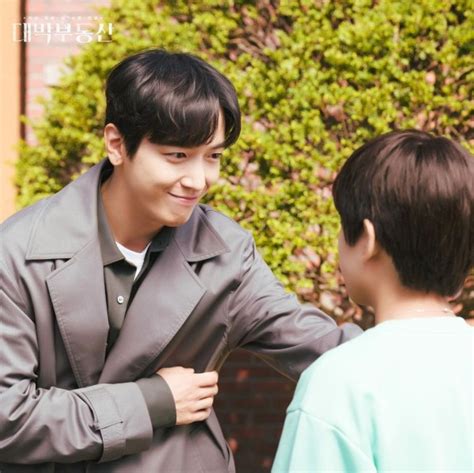 Watch online on viu sg 'Sell Your Haunted House' Episode 9: Ahn Kil Kang Starts ...