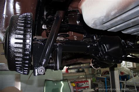 It has 2 doors and has rear seats that can accomodate 3 people. THE 1974 ´S UNDERCARRIAGE GETS REPAINTED | Geralds 1958 ...