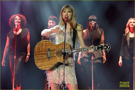 Photo Taylor Swift Perfornance In Brazil 40 Photo 2721916 Just