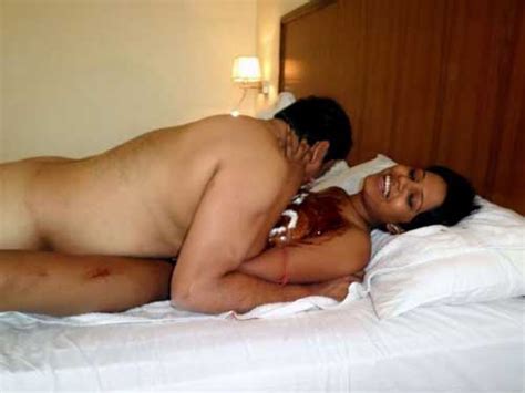 chocolate sex pics pammi bhabhi aur rajan ka desi kaand hotel me