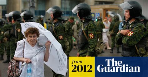 Russia Accused Of Abducting Dissident From Ukraine To Face Protest Charges Russia The Guardian