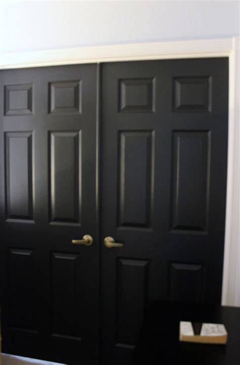 This door handle is looks like a real hand. Baylor Says...: This Happened Last Week ~ Black Doors