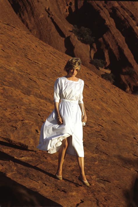 50 Rare Photos Of Princess Diana That Will Definitely Make You