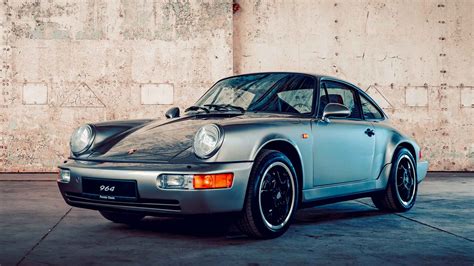 Porsche to show 20 new restorations at Classic Motor Show