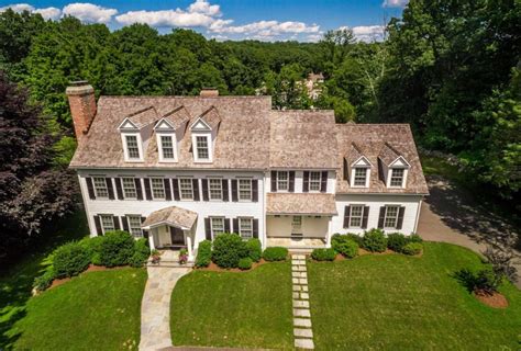 3189 Million Colonial Home In New Canaan Ct Homes Of The Rich
