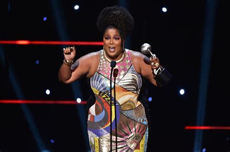 Lizzo At Naacp Image Awards How She Bested Oprah And Made History