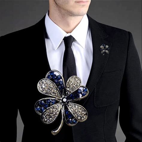 New Blue Rhinestone Brooches For Men Suit Lapel Pin Shirt Collar Jewelry Four Leaf Clover Broche