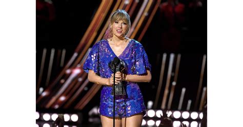 Taylor Swift Pink Hair At 2019 Iheart Radio Music Awards Popsugar