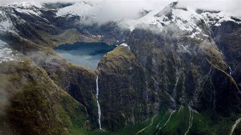 sutherland falls and lake quill in new zealand peapix