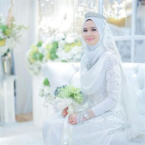 We did not find results for: 30 Gaun Pengantin Muslimah Modern 2017
