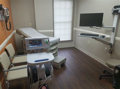 Athens medical group's chairman, along with a specialized medical team of 20 experts, visits gaza strip to provide care to patients education. Piedmont Athens Regional Community Care Clinic in Athens ...