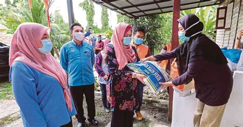 Maybe you would like to learn more about one of these? JKM distributes food baskets to 1.34 million households ...