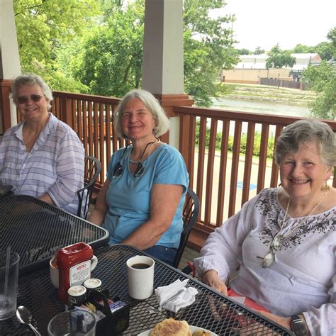 It's Just Lunch Group — Unitarian Universalist Society of Geneva