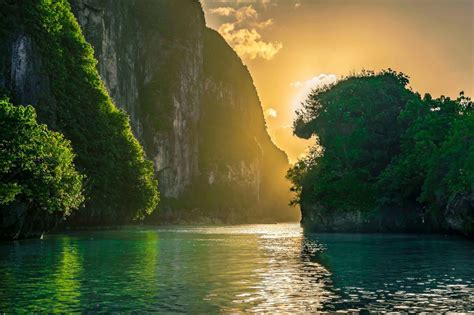 How to spell beautiful in spanish. Sunset at Spanish Steps, Guam OC 2730x4096 | Guam ...