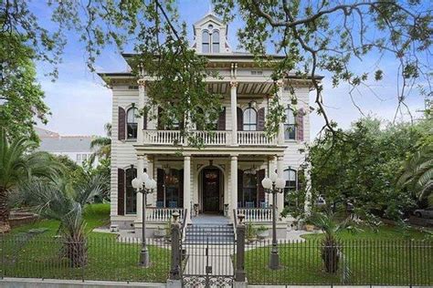 Peek Inside Anne Rices Former New Orleans Mansion Curbed