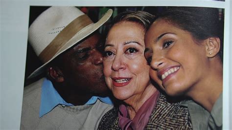 Classements de films avec fernanda montenegro. Fernanda Montenegro - Teatro - YouTube